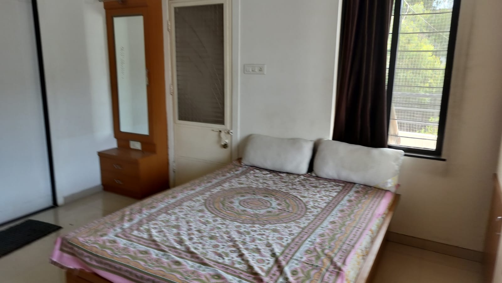Furnished 3 BHK