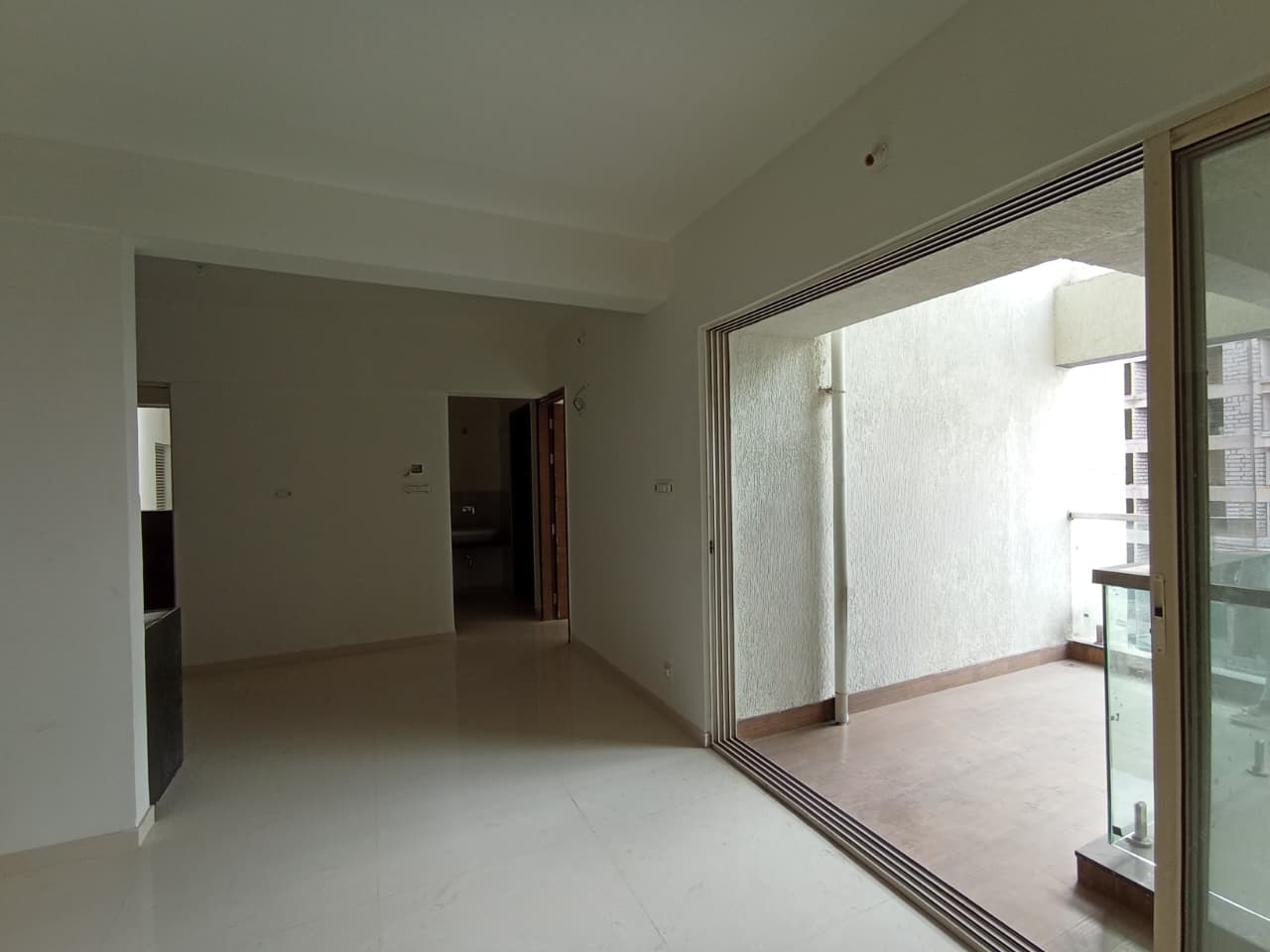 Semi Furnished 2 BHK